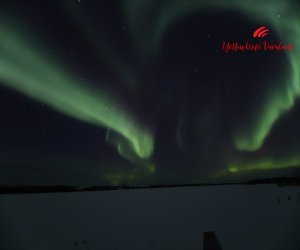 Aurora-Borealis-in-Skies
