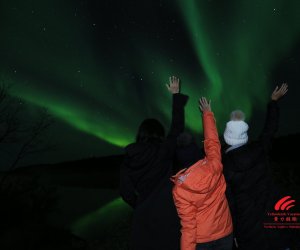 Northern-Lights-Tour-and-photography-Yellowknife-Vacations