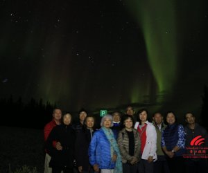 Northern-lights-Tour-Yellowknife-Vacations