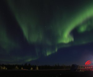 Yellowknife-Northern-Lights-Tours-Vacations