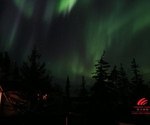 Yellowknife-Vacations-Aurora-Borealis-and-Northern-lights