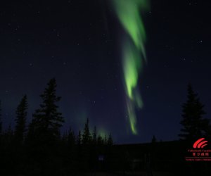 Yellowknife-Vacations-Borealis-Aurora