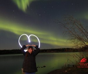 Yellowknife-Vacations-Light-painting